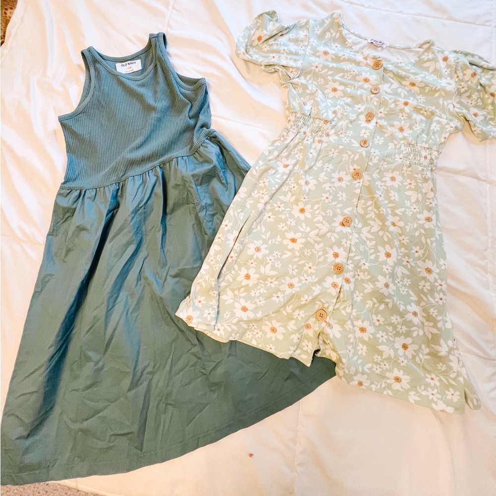 Old Navy Kids Dresses in Green and Floral Print